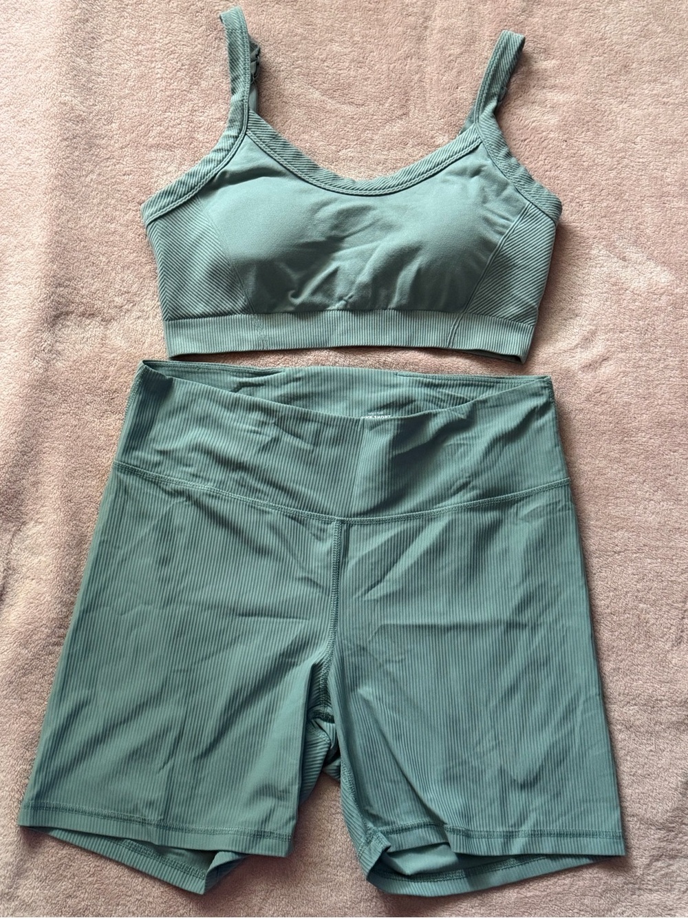Old Navy Ribbed Scoop Sports Bra & High-Waist Bike Shorts - Sage Green